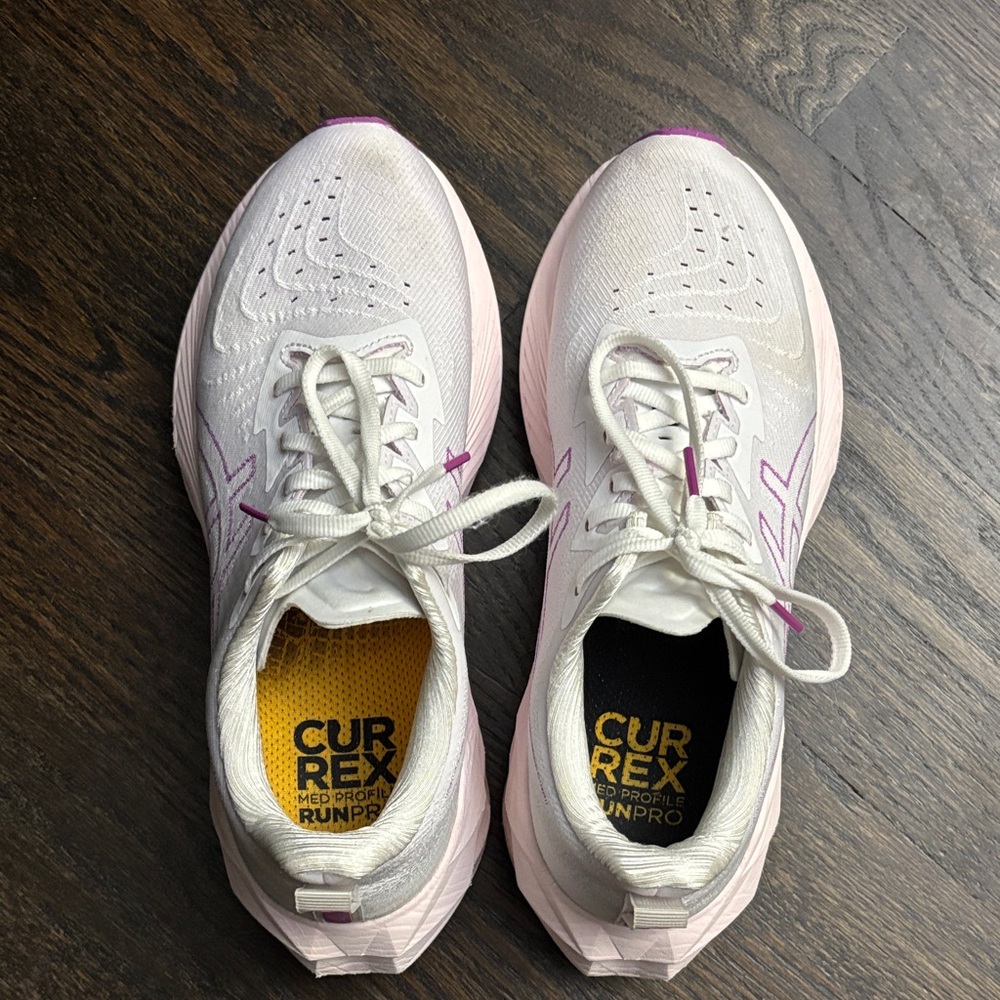 Women's White/Soothing Sea Novablast 4